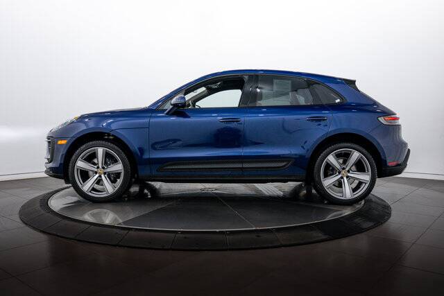 2026 Macan picture #2