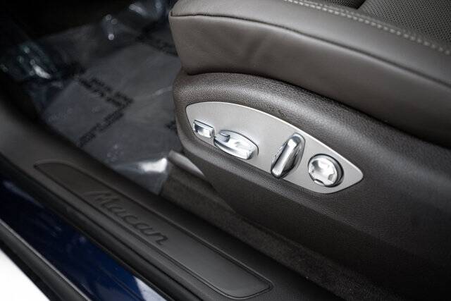 2026 Macan picture #18