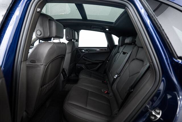 2026 Macan picture #22