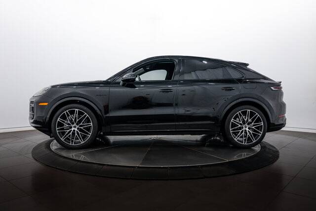 2026 Cayenne Turbo E-Hybrid picture #2