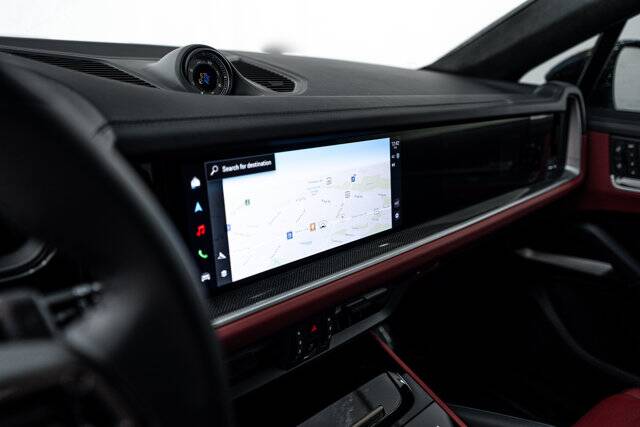 2026 Cayenne Turbo E-Hybrid picture #17