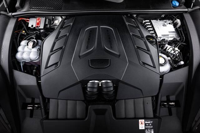 2026 Cayenne Turbo E-Hybrid picture #28