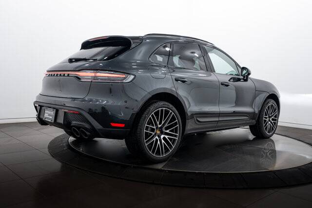 2026 Macan picture #7