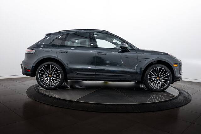 2026 Macan picture #8