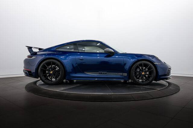 2024 911 Carrera T picture #8