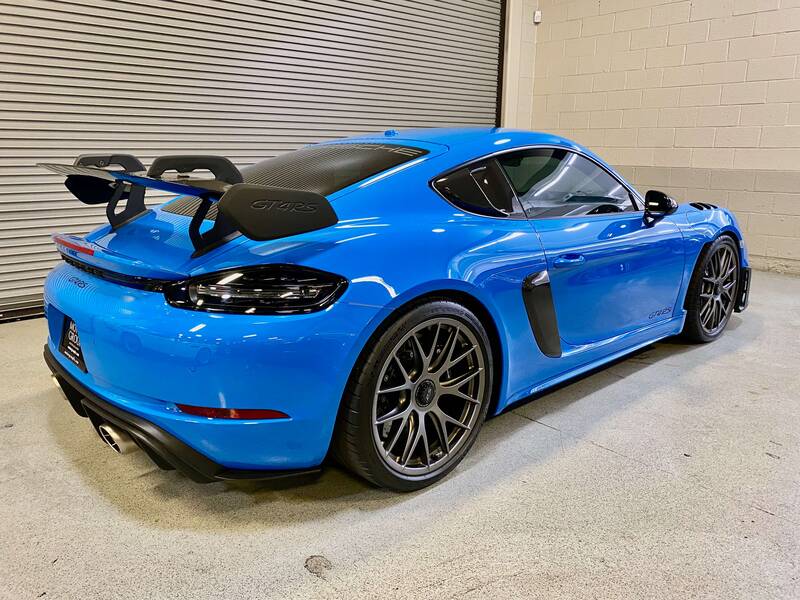 2023 GT4 RS picture #6