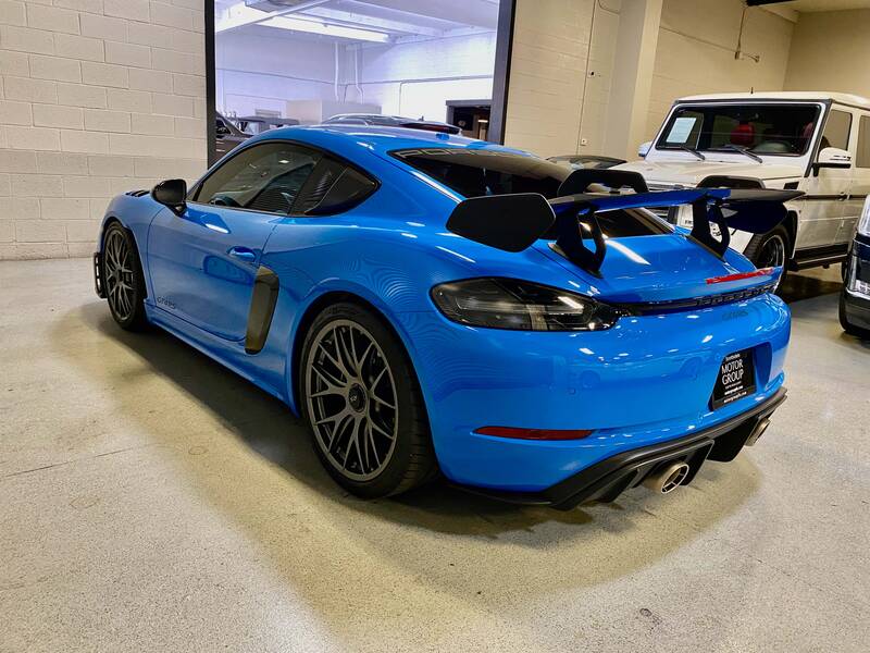 2023 GT4 RS picture #8