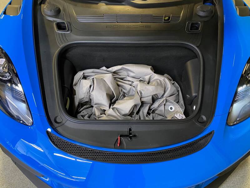 2023 GT4 RS picture #15