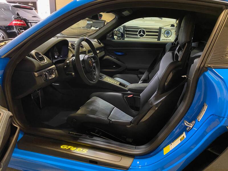 2023 GT4 RS picture #24