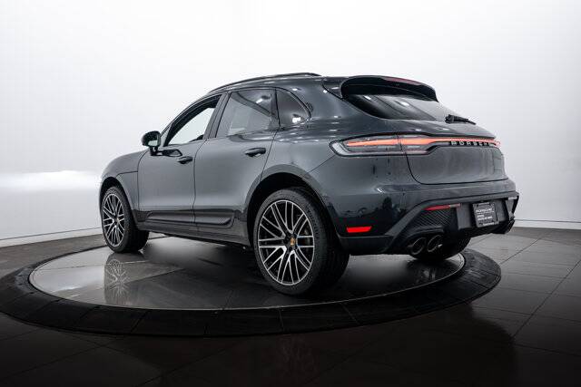 2026 Macan picture #3