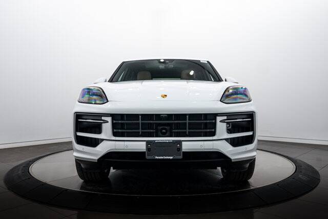 2026 Cayenne picture #10