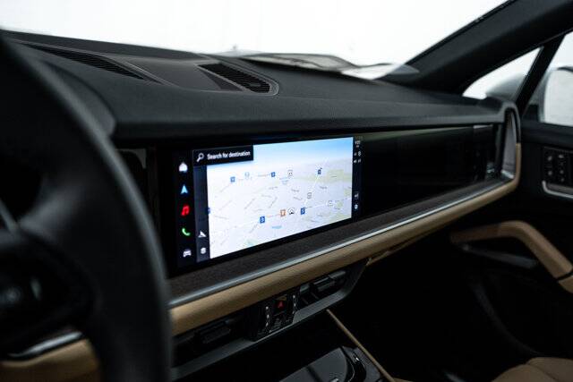 2026 Cayenne picture #15