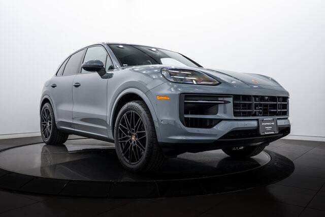 2025 Cayenne picture #9