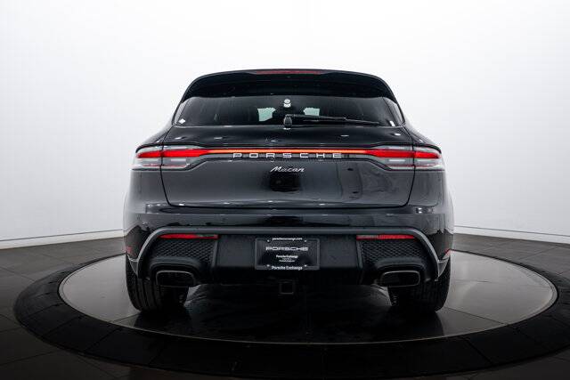 2025 Macan picture #6