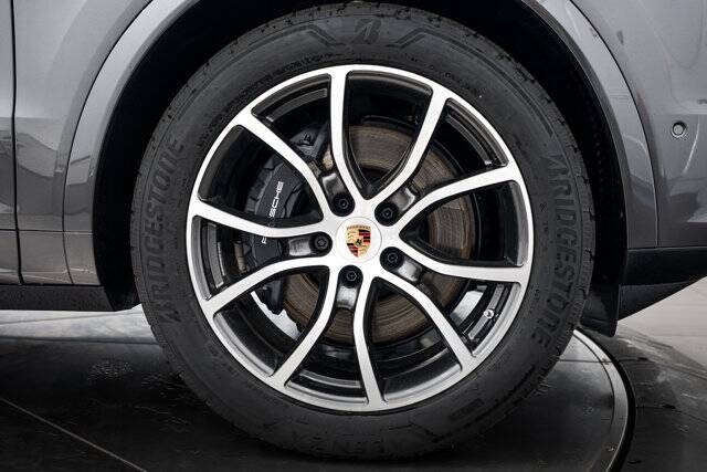 2026 Cayenne picture #11