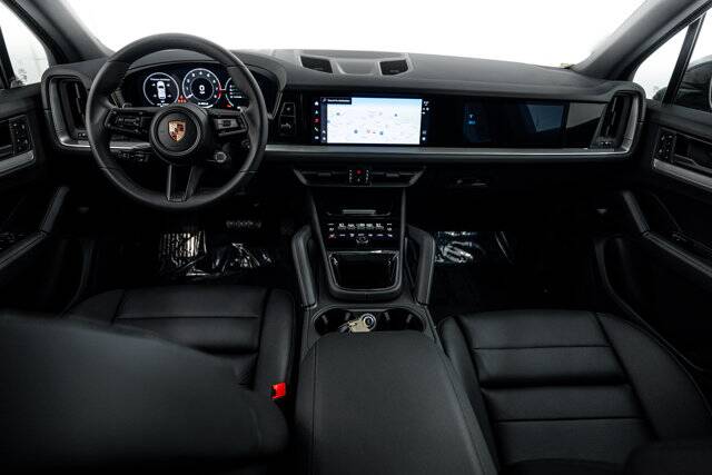 2026 Cayenne picture #12