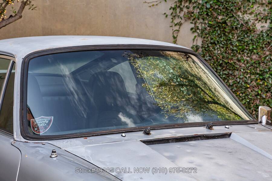 1975 911S Sunroof Delete Coupe Silver Anniversary Edition picture #9