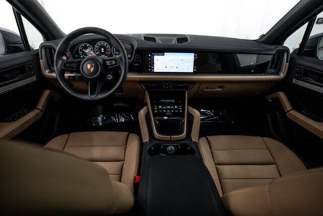 2026 Cayenne picture #12