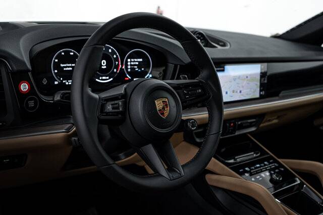 2026 Cayenne Coupe picture #14