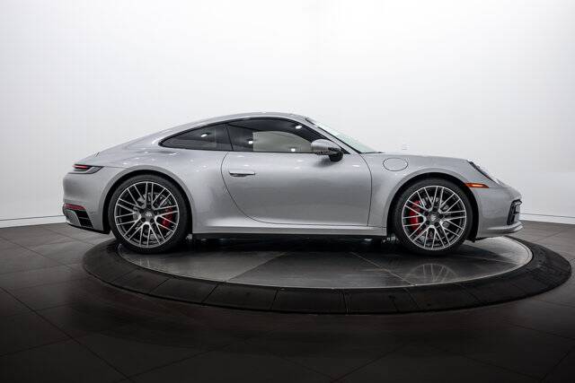 2023 911 Carrera S picture #8