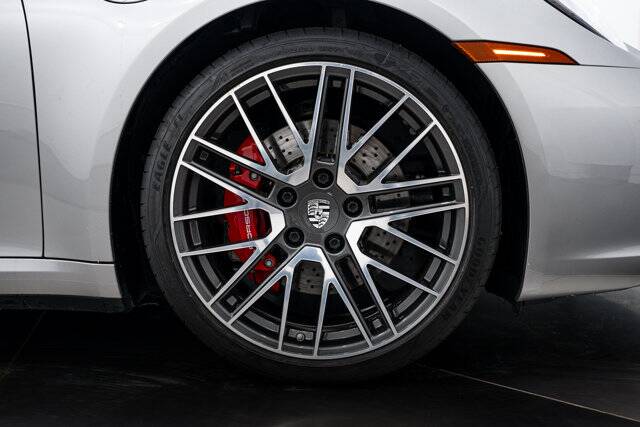 2023 911 Carrera S picture #11
