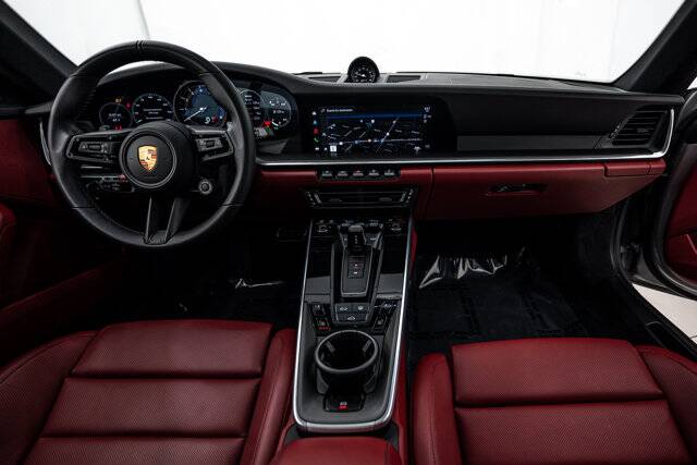 2023 911 Carrera S picture #13