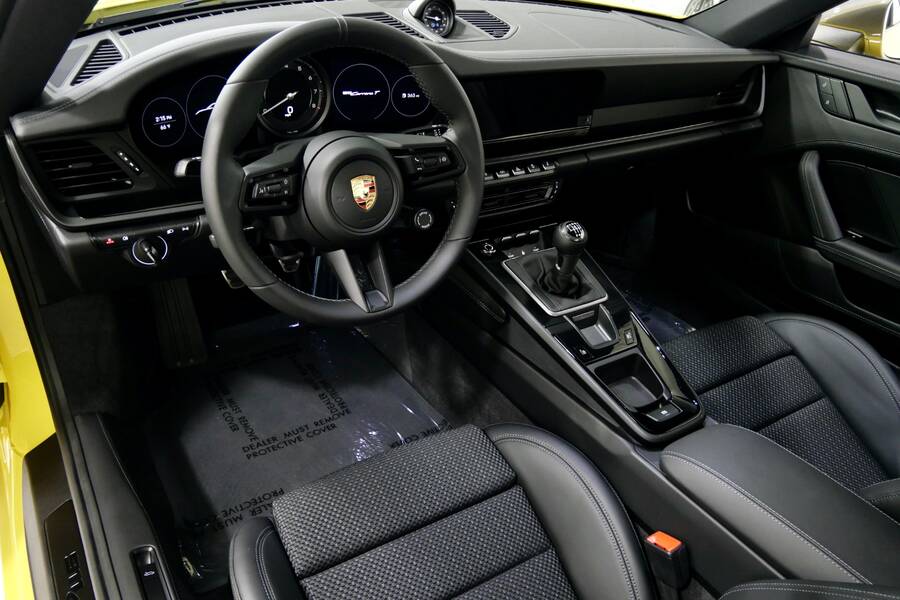 2023 911 Carrera T -pasm Sport Suspension, Sport Exhaust, 18 Way Adaptive Seats picture #5