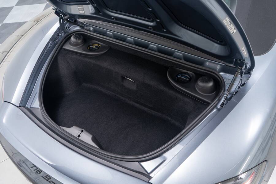 2025 718 Boxster Style Edition, -Low Miles, SportDesign Package, Premium Package picture #4