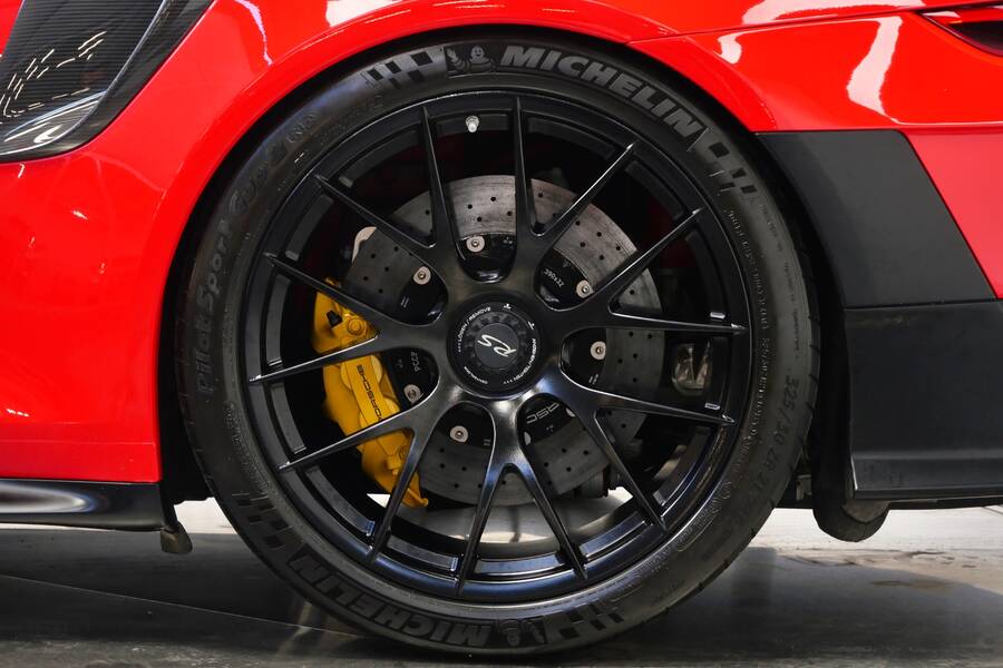 2018 911 GT2 RS -Weissach Package, Front Axle Lift picture #3