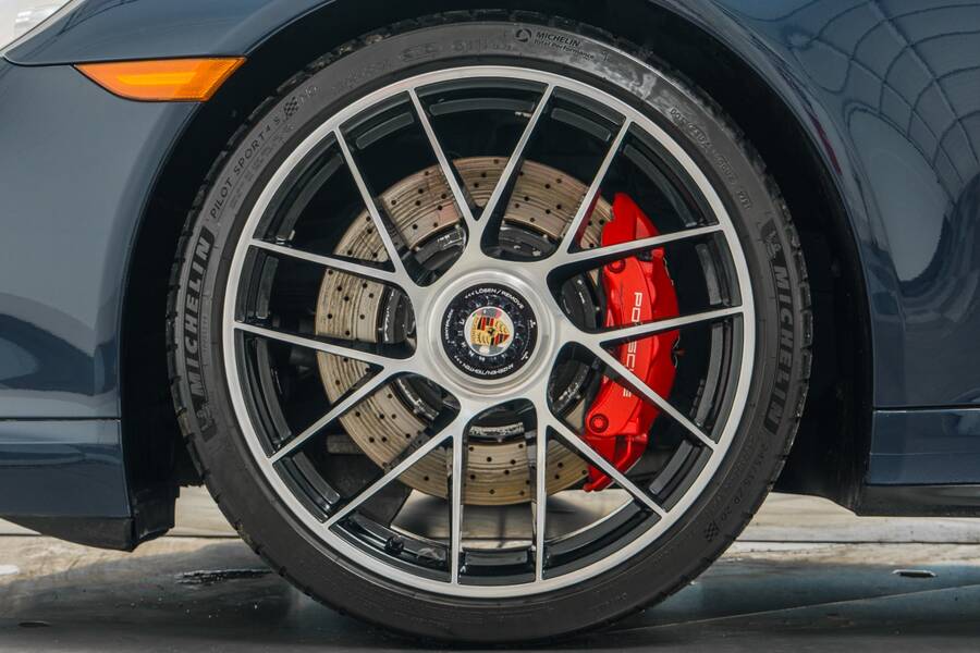 2019 911 Turbo -Centerlock Wheels, Sunroof, Carbon Interior Trim picture #2