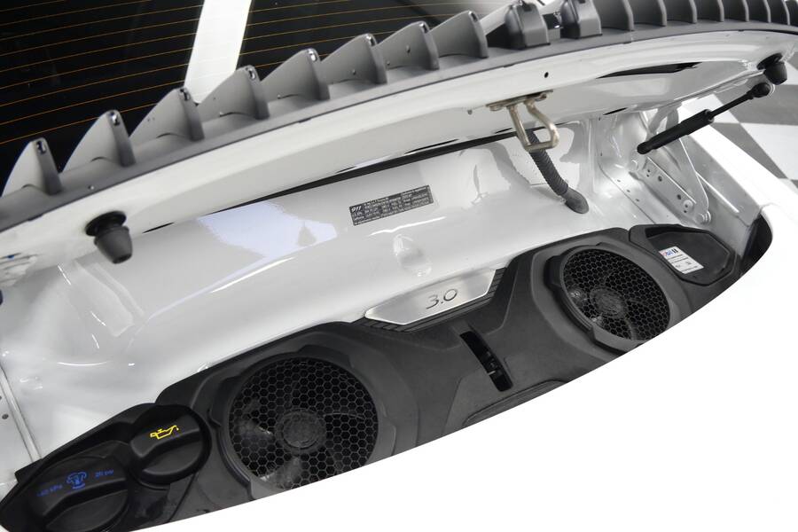 2020 911 Carrera -Premium Package, Leather Interior Package picture #4