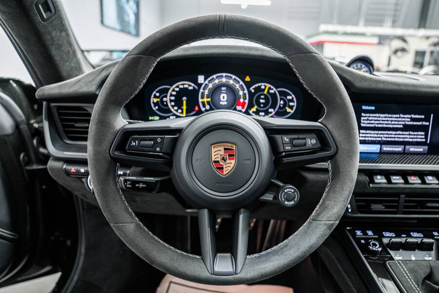 2025 911 GT3 -Weissach Package, 6 Speed Manual, Magnesium Wheels picture #5