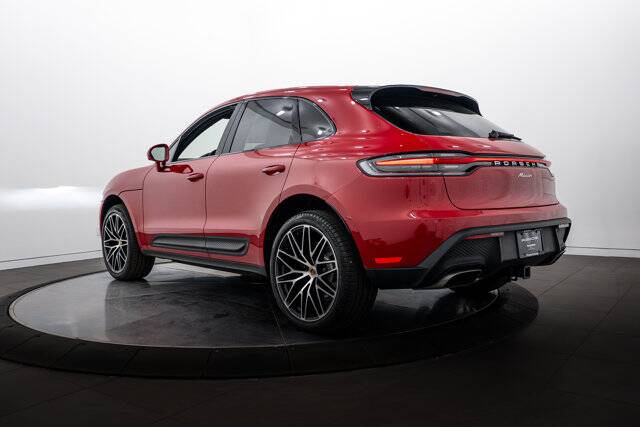 2026 Macan picture #3
