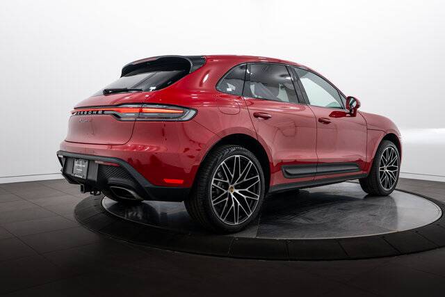 2026 Macan picture #7