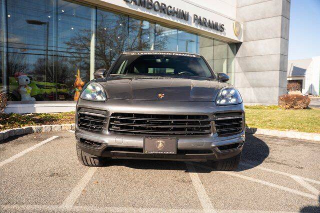 2020 Cayenne Base picture #2