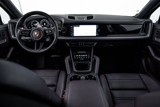 2026 Cayenne picture #12