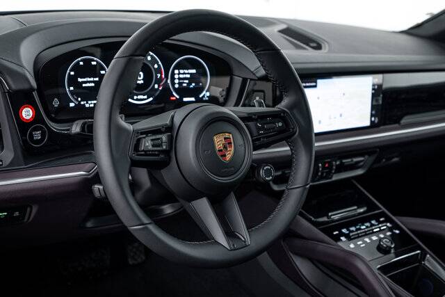 2026 Cayenne picture #14