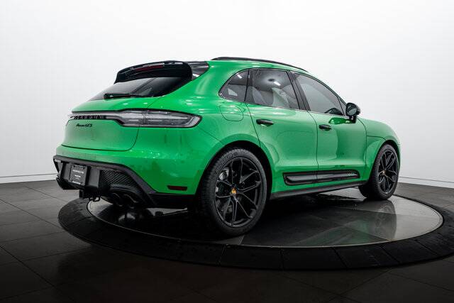 2023 Macan GTS picture #7