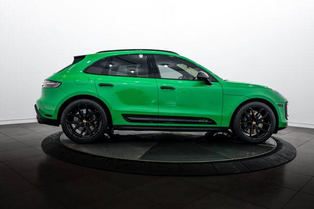 2023 Macan GTS picture #8