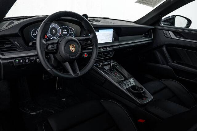 2025 911 Carrera S picture #4
