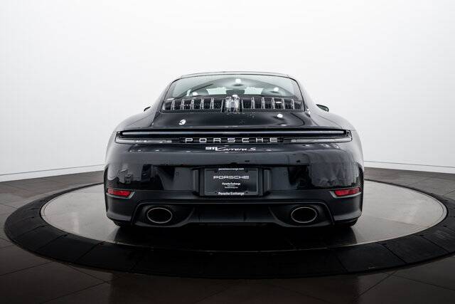2025 911 Carrera S picture #6
