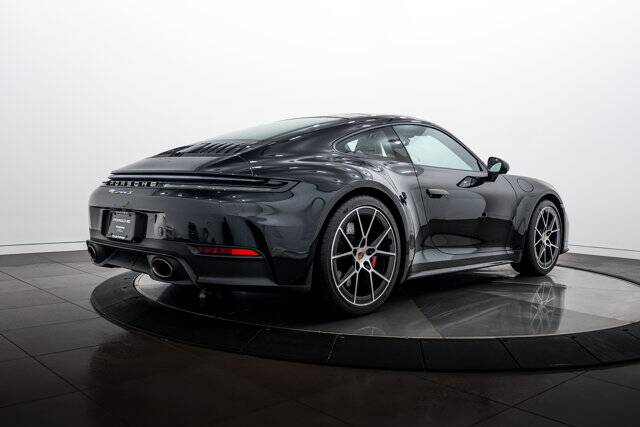 2025 911 Carrera S picture #7