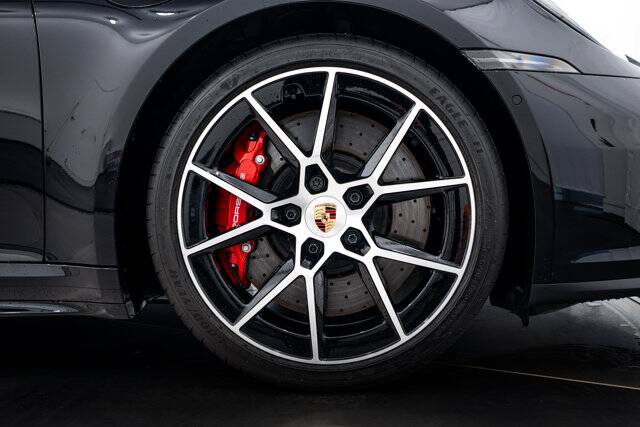 2025 911 Carrera S picture #11