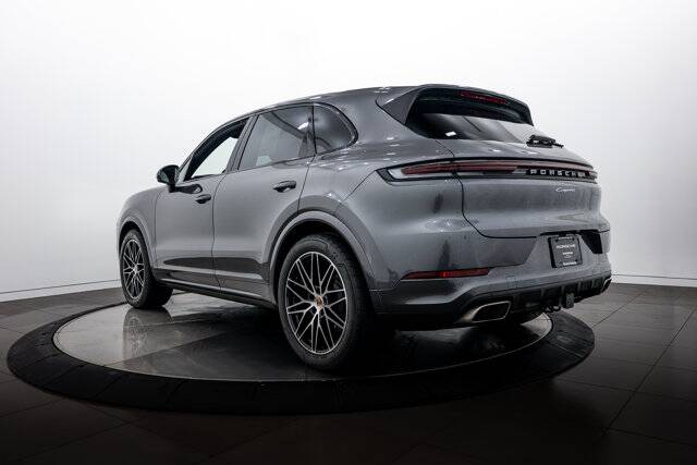 2026 Cayenne picture #3
