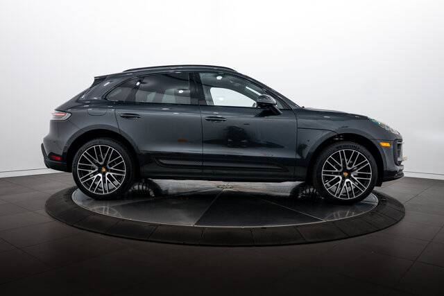 2026 Macan picture #8