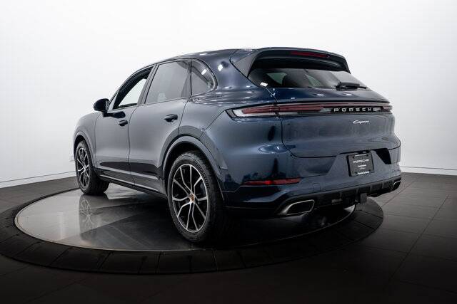 2026 Cayenne picture #3