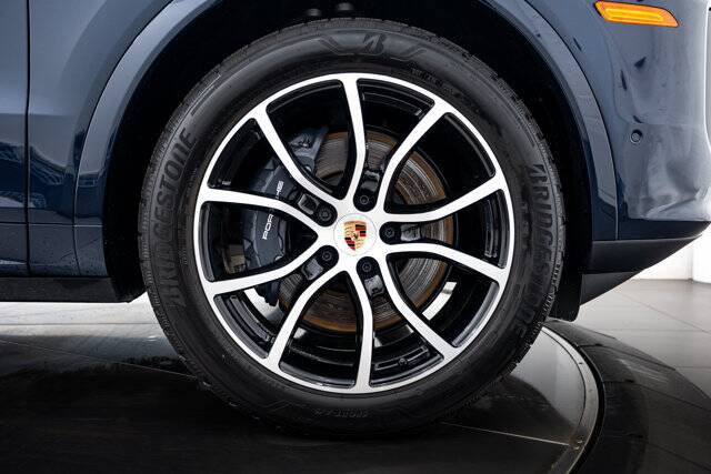 2026 Cayenne picture #11