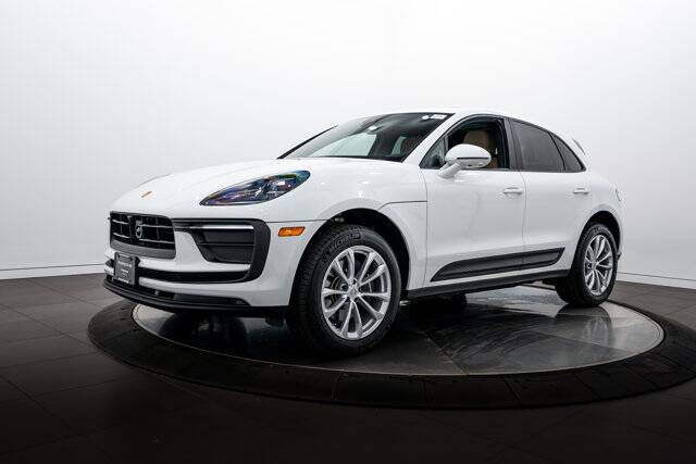 2026 Macan picture #1