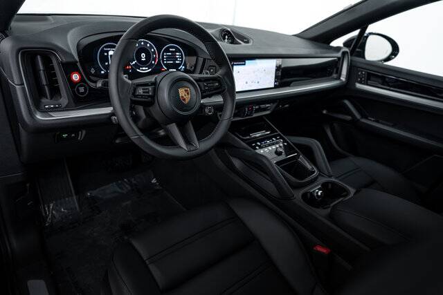 2026 Cayenne picture #4