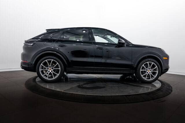 2026 Cayenne picture #8